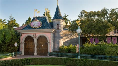 pavillon des princesses|Princess Pavilion — Wikipédia